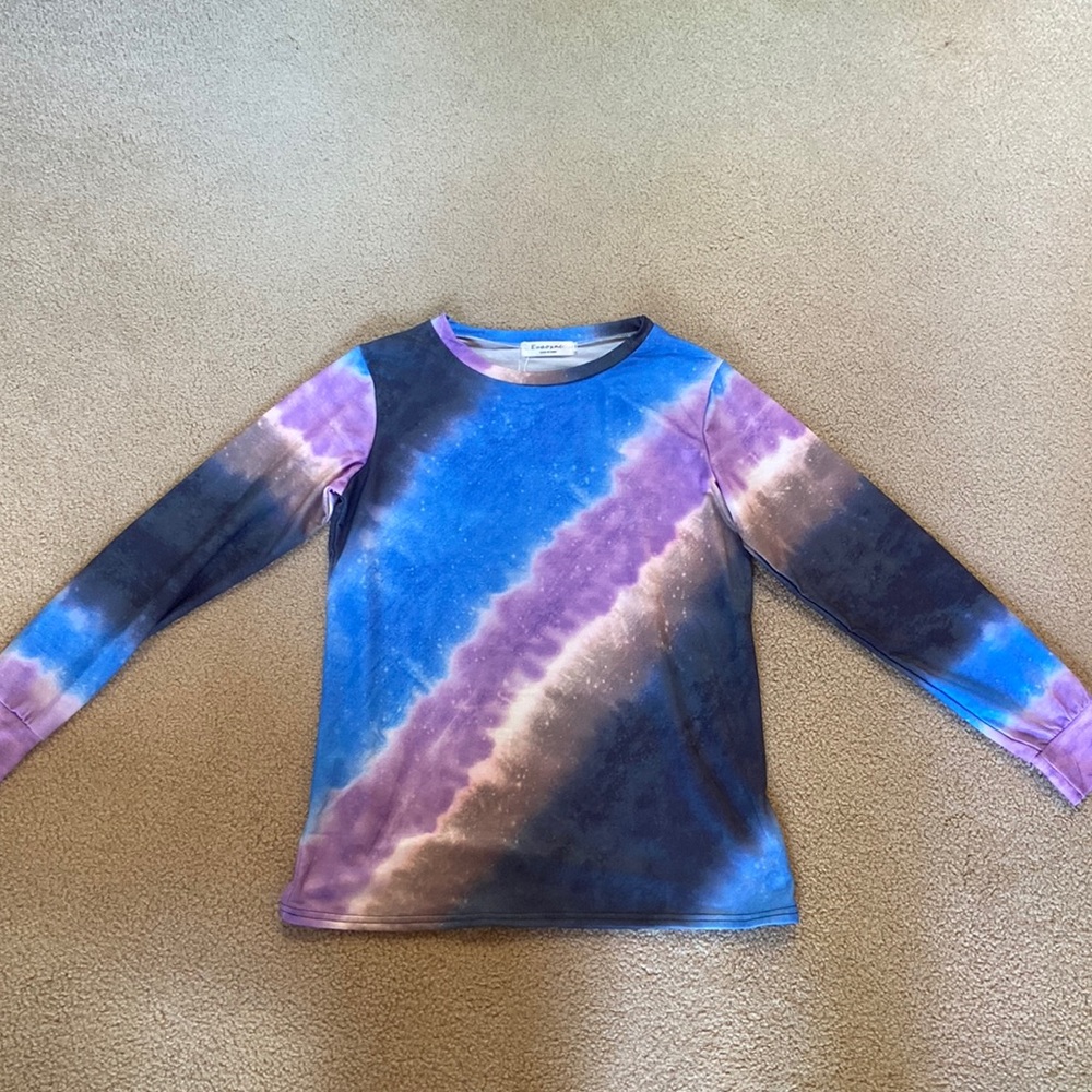 Galaxy print long sleeve tee size S